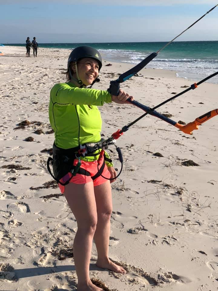 LEVEL 1 KITEBOARDING LESSON (2HR)