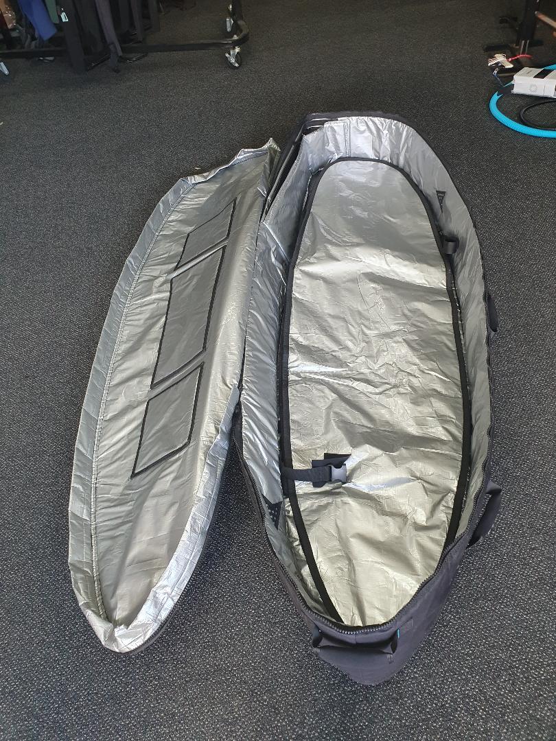 ROAM TRIPLE WHEEL BAG (USED-LIKE NEW)